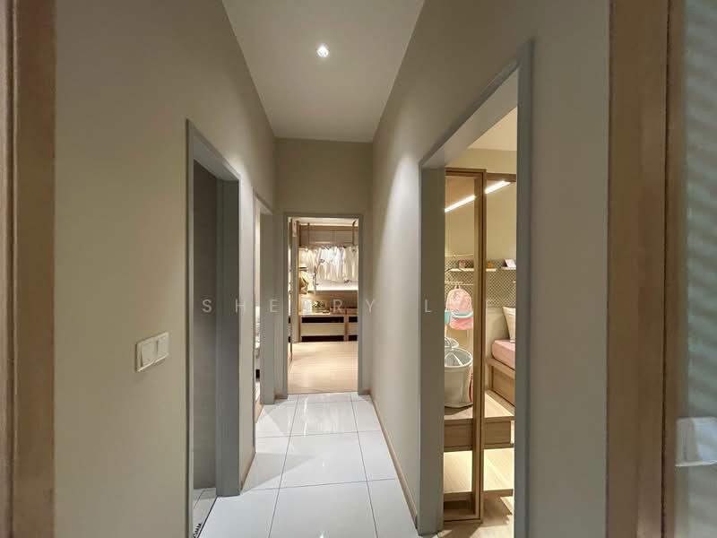 Condominium for Sale at Hana Hills - Sherry Lee - Corridor - PropertyGuru.com.my