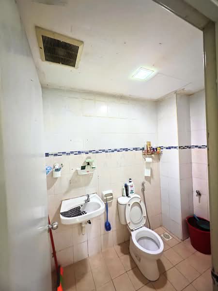 Apartment for Sale at Vista Mutiara - Charmaine Tan - Bathroom - PropertyGuru.com.my