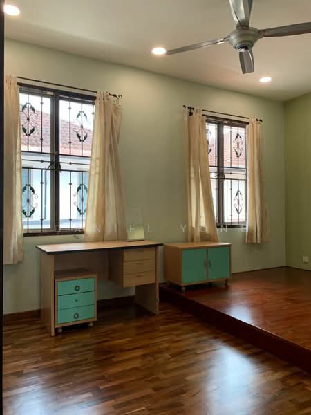 Link Bungalow for Sale in Taman Mount Austin (Tebrau) - Daniel Yong - Study - PropertyGuru.com.my