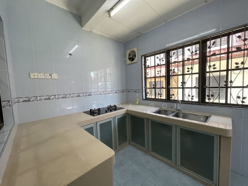 2-storey Terraced House for Sale in Bandar Tun Hussein Onn (Cheras) - Melinda Goh - Kitchen - PropertyGuru.com.my