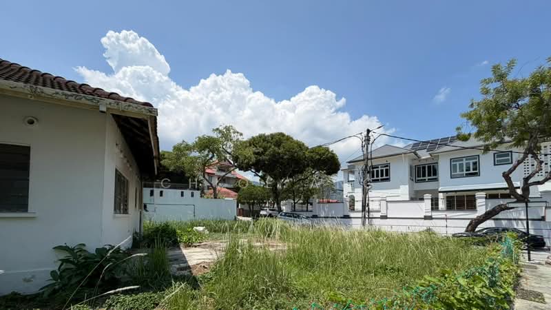 Tanjung Bungah Big Land 7387sf Bungalow Rebuild Potential untuk Untuk Dijual - RM 3,800,000, Mac 2026 - Exterior - PropertyGuru.com.my