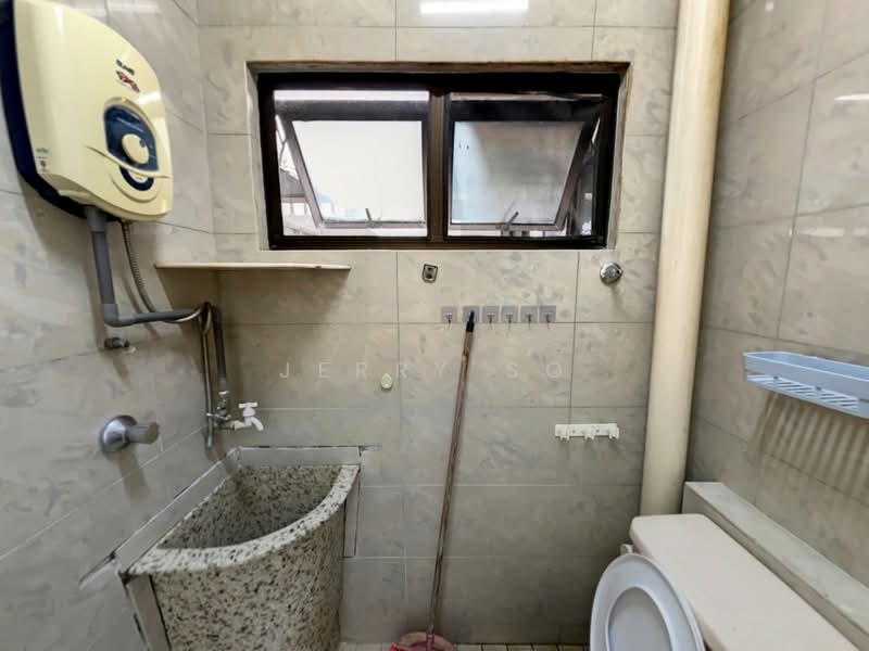 Condominium for Sale at Villa Condominium - Jerry So - Bathroom - PropertyGuru.com.my