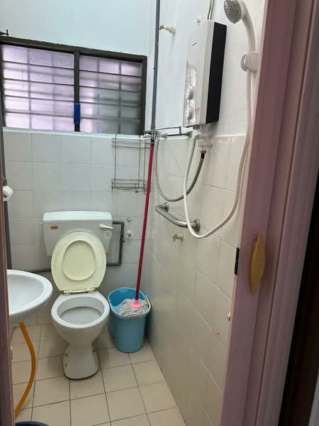 1-storey Terraced House for Rent in Taman Chip Aik (Seremban) - Yoon Lee - Bathroom - PropertyGuru.com.my