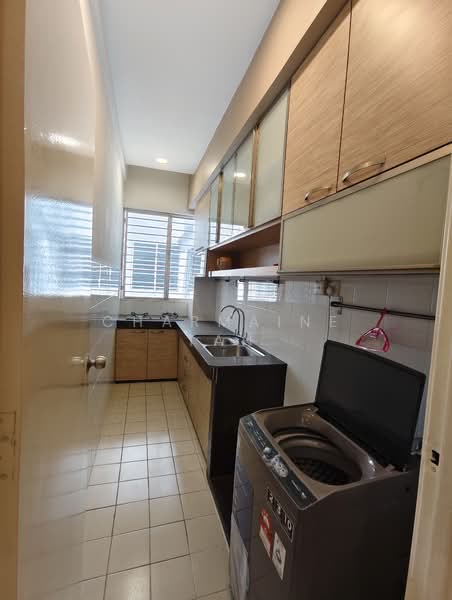 Kondominium untuk Dijual di Plaza Menjalara - Charmaine Tan - Kitchen - PropertyGuru.com.my