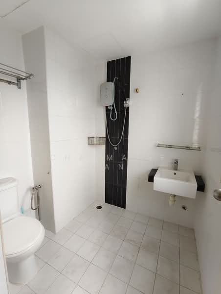 Kondominium untuk Dijual di Plaza Menjalara - Charmaine Tan - Bathroom - PropertyGuru.com.my