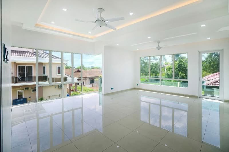 Bungalow House for Sale in Kolej Heights Utara (Jitra) - Eugene Yap - Living Room - PropertyGuru.com.my