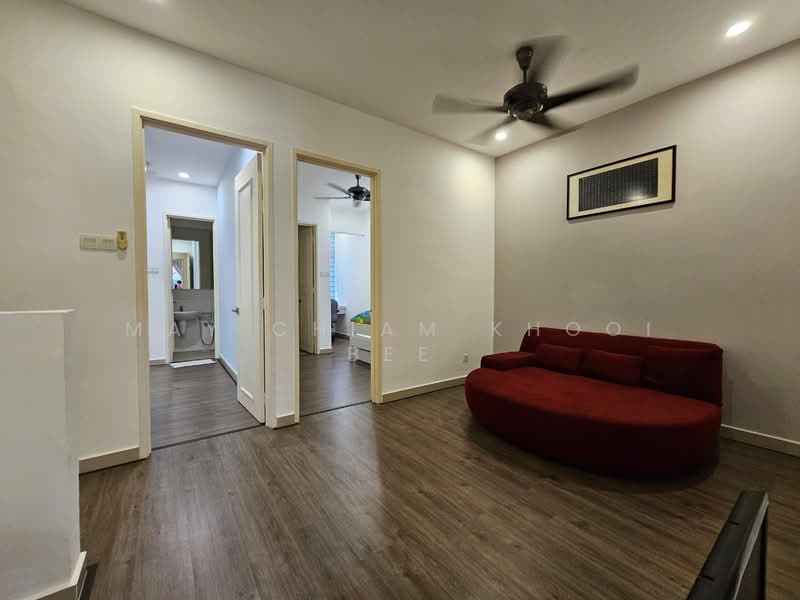 Rumah Teres 2 Tingkat untuk Dijual di Kampung Permatang Tengah (Balik Pulau) - May Chiam Khooi Bee - Living Room - PropertyGuru.com.my