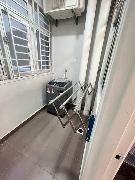 Larkin Heights untuk Untuk Disewa - RM 650 /bulan, Mac 2026 - Balcony - PropertyGuru.com.my