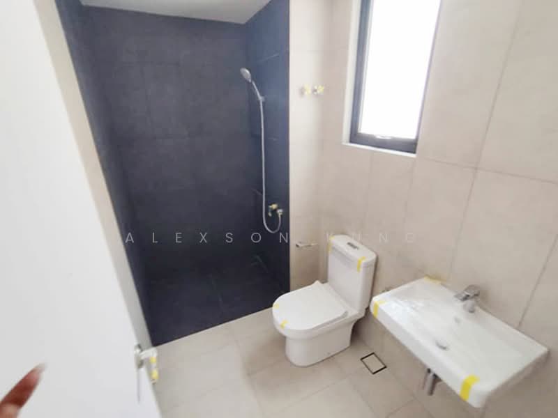 Terraced House for Sale in Taman Melawati (Ulu Kelang) - Alexson Kung - Bathroom - PropertyGuru.com.my