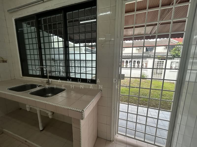 SS14 untuk Untuk Dijual - RM 950,000, Mac 2026 - Kitchen - PropertyGuru.com.my