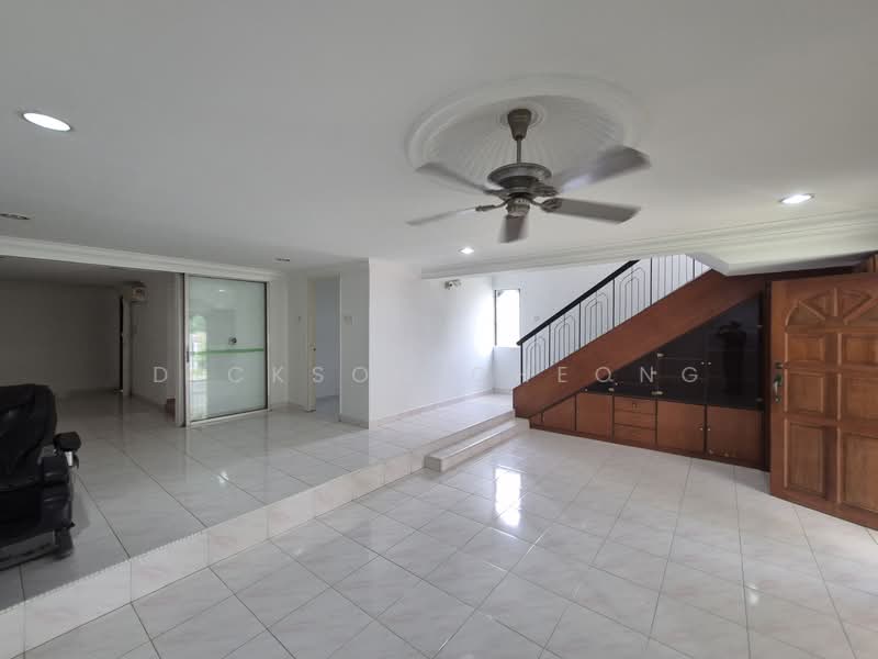 2-storey Terraced House for Rent in SS 20, Damansara Utama (Petaling Jaya) - Dickson Cheong - Living Room - PropertyGuru.com.my