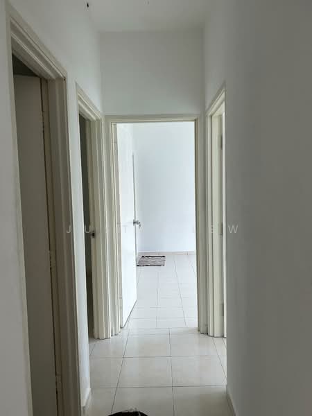 Apartment for Rent at Garden Villa - Justin Lew - Corridor - PropertyGuru.com.my