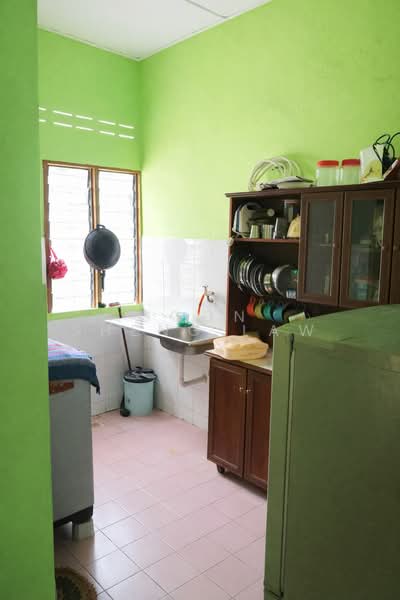 2-storey Terraced House for Sale in Bandar Rinching (Semenyih) - Soon Sheng Law - Kitchen - PropertyGuru.com.my
