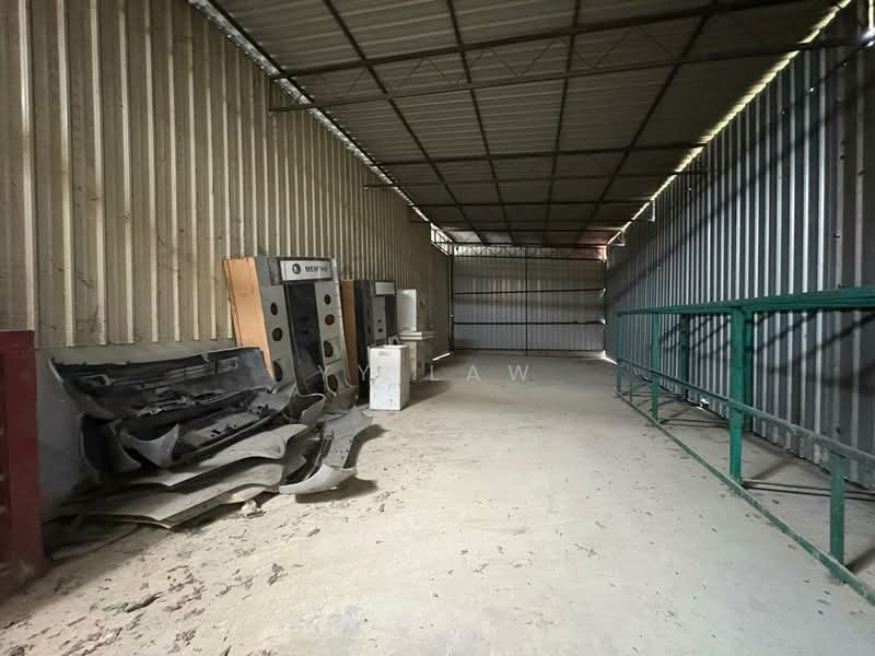 Warehouse for Rent in Sungai Bakap (Penang) - YY Law - Interior - PropertyGuru.com.my