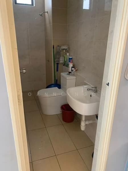 Service Residence for Rent at D'Summit Residences - Joanne Ngoo - Bathroom - PropertyGuru.com.my