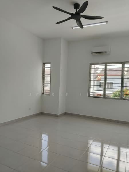 Bandar Tasik Kesuma untuk Untuk Dijual - RM 410,000, Apr 2026 - Interior - PropertyGuru.com.my