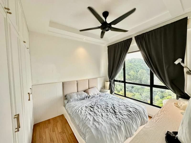 Condominium for Sale at TRI PINNACLE - Quvee Ooi - Bedroom - PropertyGuru.com.my