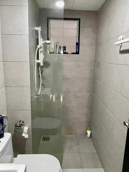 Condominium for Sale at TRI PINNACLE - Quvee Ooi - Bathroom - PropertyGuru.com.my