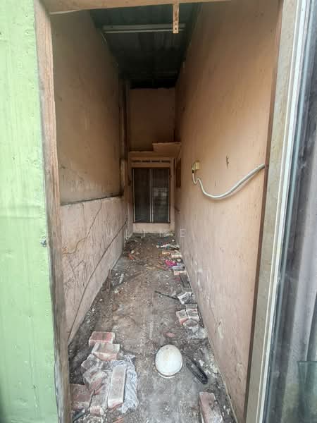 Semi-Detached House for Sale in Taman Johor (Tampoi) - Pauline Ng - Exterior - PropertyGuru.com.my