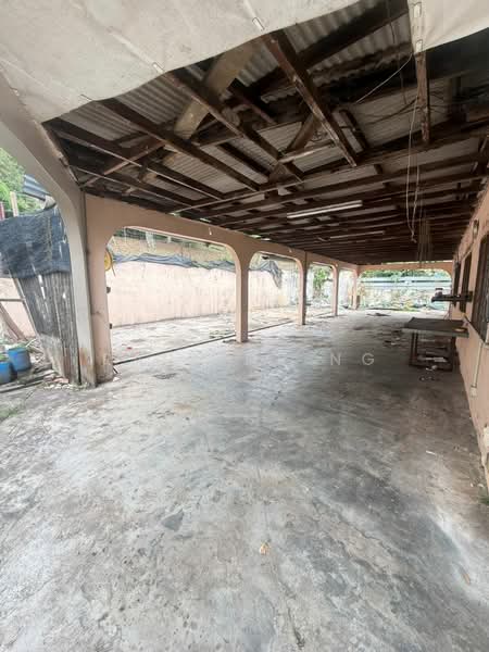 Semi-Detached House for Sale in Taman Johor (Tampoi) - Pauline Ng - Exterior - PropertyGuru.com.my