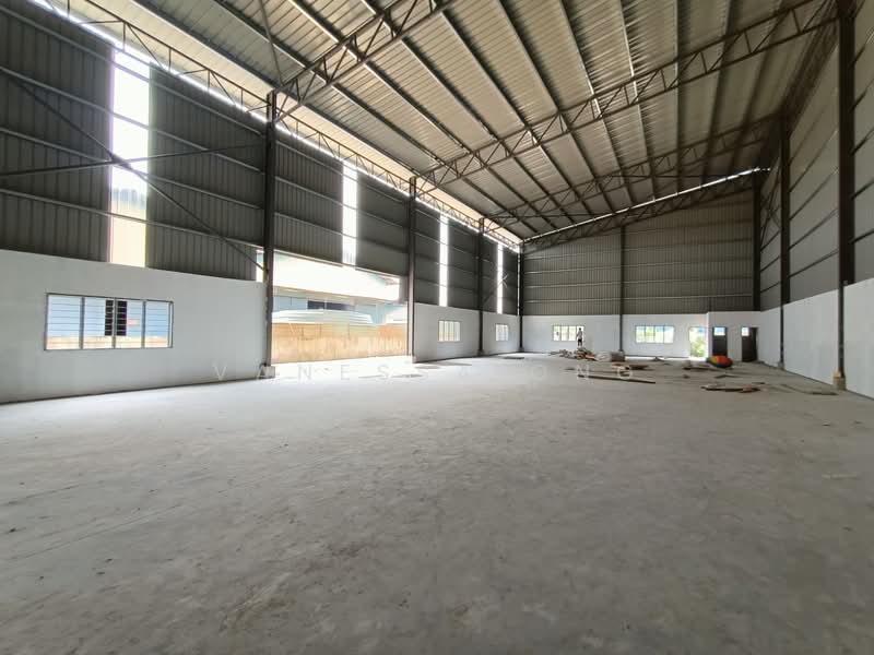 Factory for Rent in Kampung Baru Sungai Buloh (Sungai Buloh) - Vanessa Ong - Interior - PropertyGuru.com.my