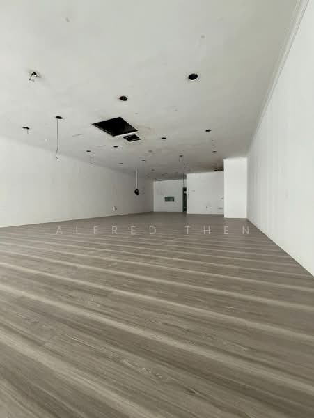 For Rent - Taman Molek