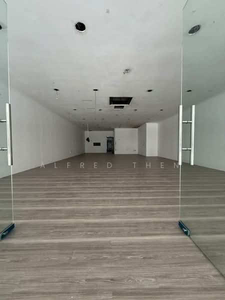 For Rent - Taman Molek