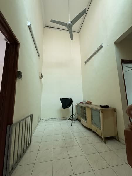 2-storey Terraced House for Sale in Bukit Rahman Putra (Sungai Buloh) - PeiGee . - Interior - PropertyGuru.com.my