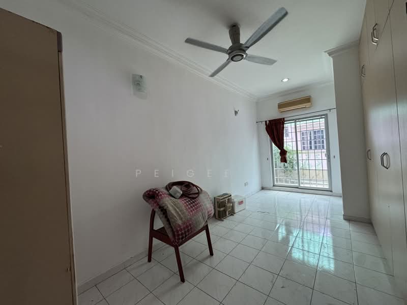 2-storey Terraced House for Sale in Bukit Rahman Putra (Sungai Buloh) - PeiGee . - Interior - PropertyGuru.com.my