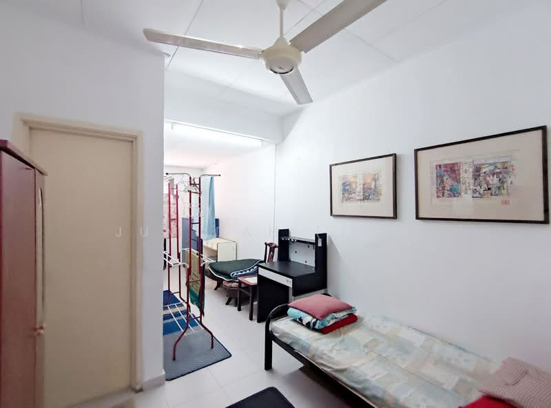 2-storey Terraced House for Sale in Seksyen 13 (Shah Alam) - JUMIDAH (JUE) - Bedroom - PropertyGuru.com.my