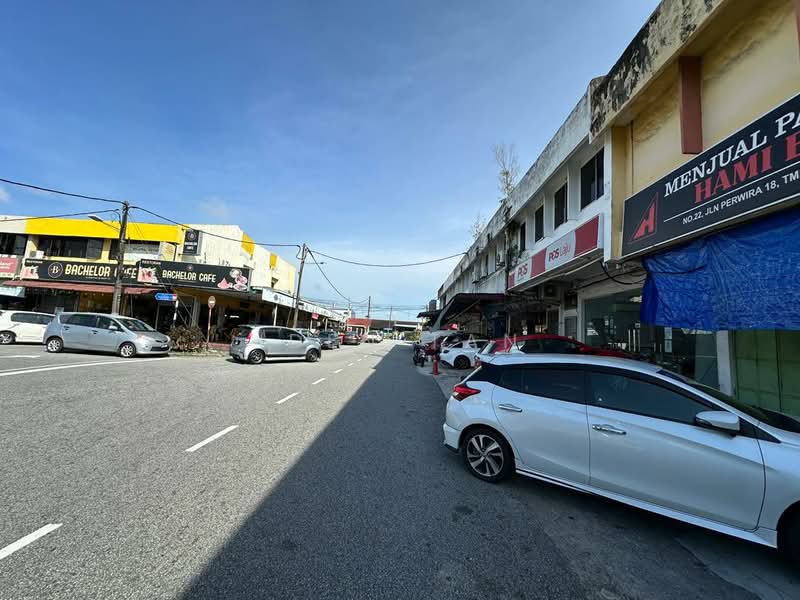 Shop / Office for Sale in Taman Ungku Tun Aminah (Skudai) - Iden Tan - Exterior - PropertyGuru.com.my