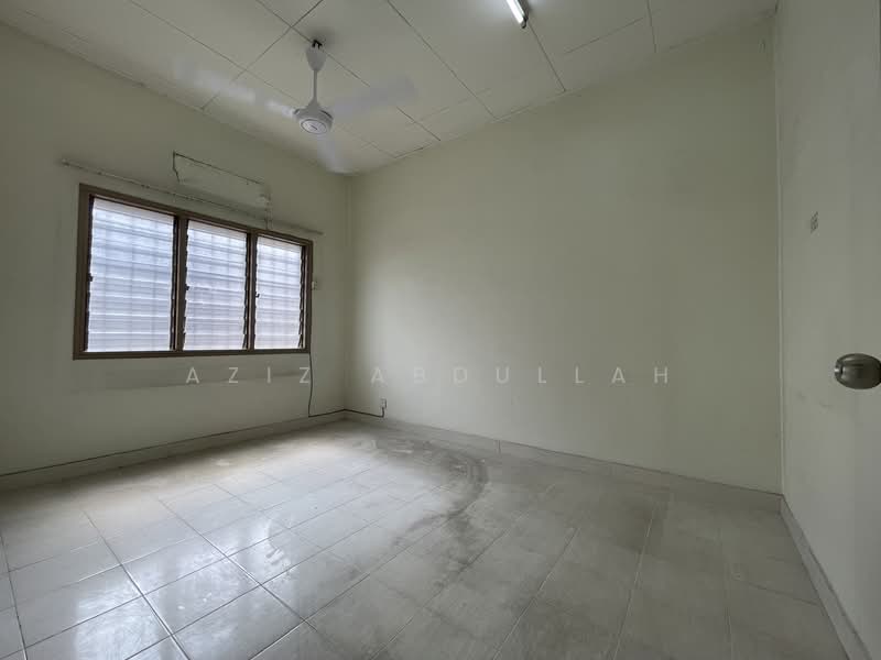 Terraced House for Sale in Subang Jaya (Selangor) - Aziz Abdullah - Interior - PropertyGuru.com.my