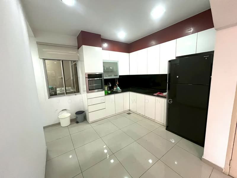 Cluster House for Sale in Sri Pulai Perdana 2 (Skudai) - Joseph Wong - Kitchen - PropertyGuru.com.my