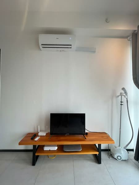 Urban Suites untuk Untuk Dijual - RM 620,000, Mac 2026 - Living Room - PropertyGuru.com.my