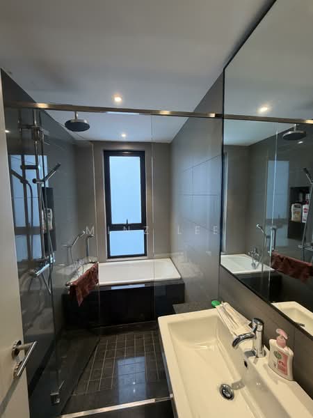 Service Residence for Sale at Vista Residences - Minz Lee - Bathroom - PropertyGuru.com.my