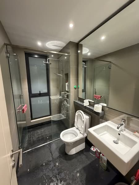 Service Residence for Sale at Vista Residences - Minz Lee - Bathroom - PropertyGuru.com.my