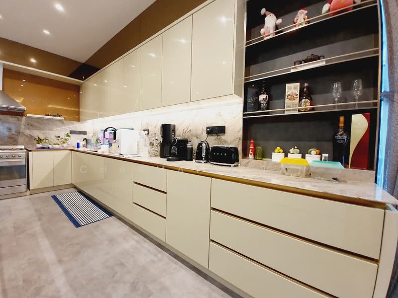 Rumah Berkembar untuk Dijual di Subang Bestari (Shah Alam) - Charmaine Tan - Kitchen - PropertyGuru.com.my