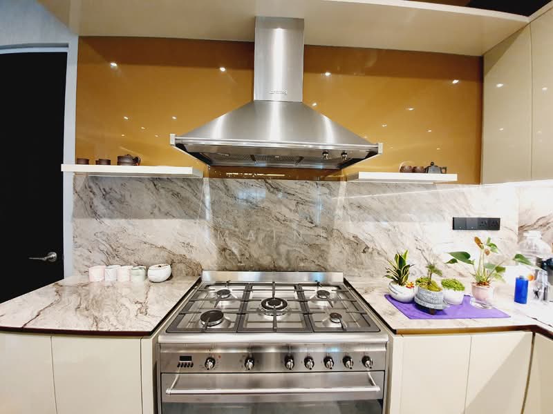 Rumah Berkembar untuk Dijual di Subang Bestari (Shah Alam) - Charmaine Tan - Kitchen - PropertyGuru.com.my