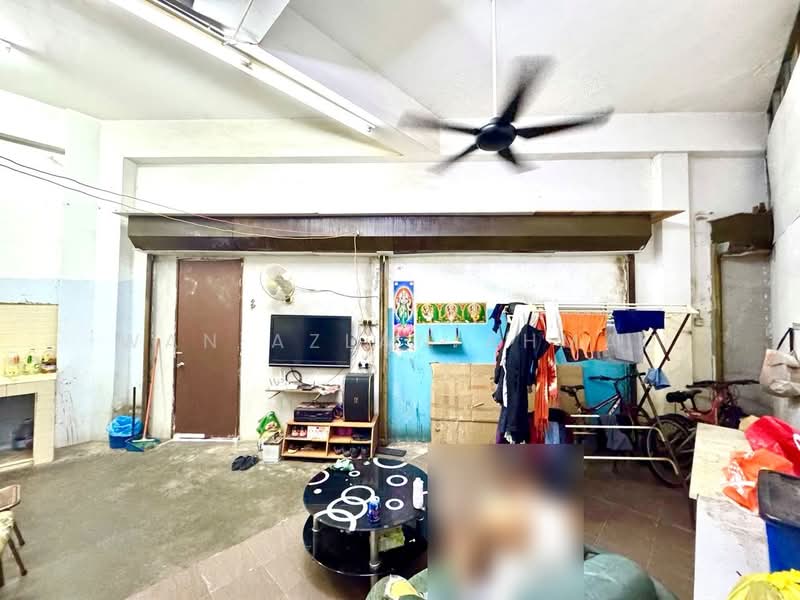 Shop / Office for Sale in Klang (Selangor) - Wan Azlan Ahmad - PropertyGuru.com.my