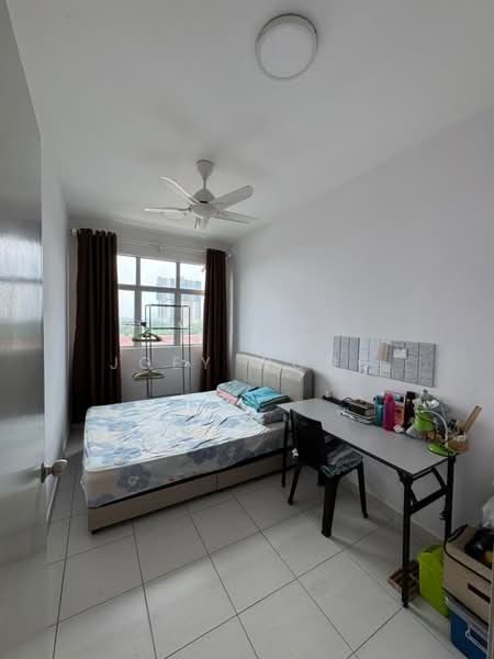 Pangsapuri untuk Dijual di Seri Utama - Joey Wong - Bedroom - PropertyGuru.com.my