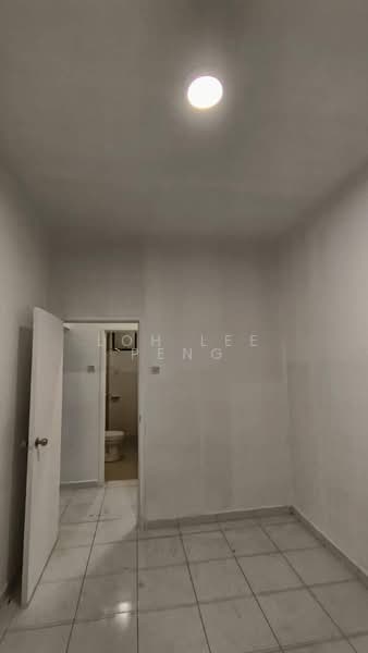 Service Residence for Sale at Jentayu Residensi @ Tampoi - Loh Lee Peng - PropertyGuru.com.my