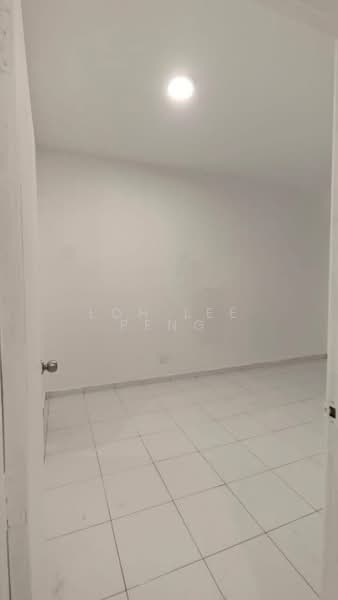 Service Residence for Sale at Jentayu Residensi @ Tampoi - Loh Lee Peng - PropertyGuru.com.my