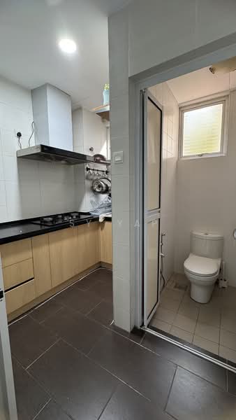 3-storey Terraced House for Sale in Desa Parkcity (Kuala Lumpur) - SY YAP - Kitchen - PropertyGuru.com.my