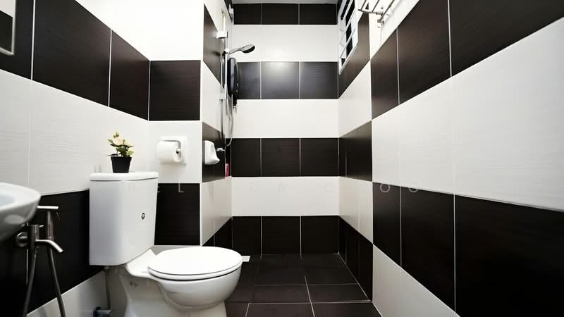 Servis Apartment untuk Dijual di Sky Oasis Residence (Pangsapuri Oasis 1) - Belinda Choo - Bathroom - PropertyGuru.com.my