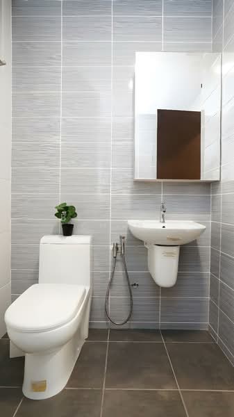 Servis Apartment untuk Dijual di Sky Oasis Residence (Pangsapuri Oasis 1) - Belinda Choo - Bathroom - PropertyGuru.com.my