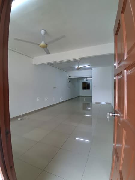 Taman Johor Jaya untuk Untuk Disewa - RM 1,300 /bulan, Apr 2026 - Interior - PropertyGuru.com.my