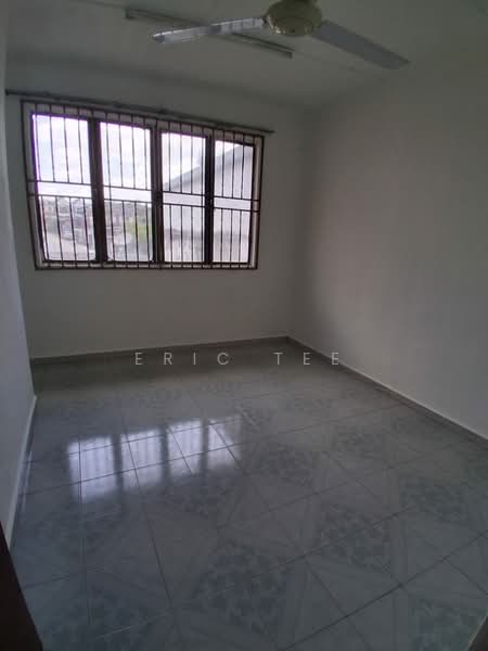 Taman Johor Jaya untuk Untuk Disewa - RM 1,300 /bulan, Apr 2026 - Interior - PropertyGuru.com.my