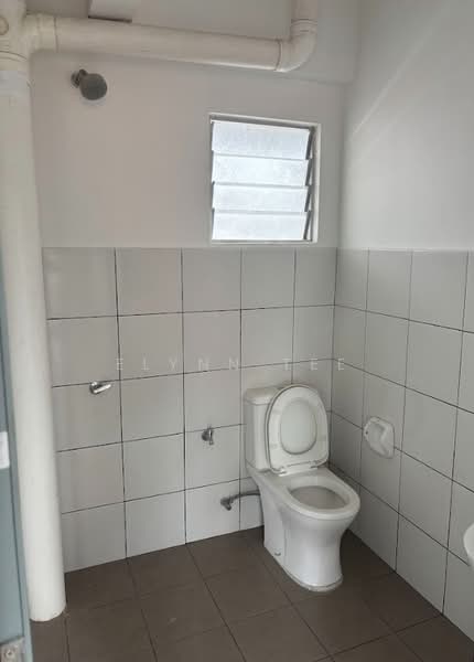 Apartment for Sale at Urban Suites - Elynn Tee - Bathroom - PropertyGuru.com.my