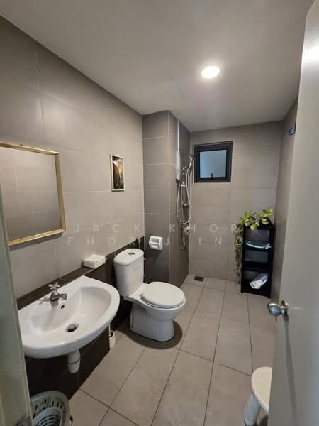 Service Residence for Rent at Suria Residence - Jack Khor Phor Jiing - Bathroom - PropertyGuru.com.my