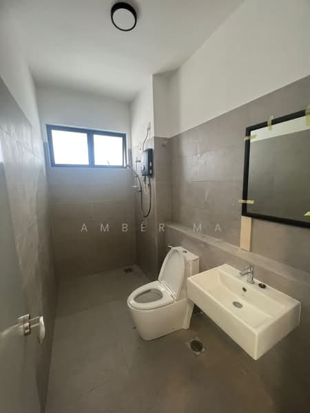 Terraced House for Sale in Johor Bahru (Johor) - Amber Ma - Bathroom - PropertyGuru.com.my